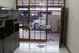 Rumah sewa siap pakai 3 KT di Taman Kopo Indah, Bandung Rumah sewa siap pakai 3 KT di Taman Kopo Indah, Bandung
