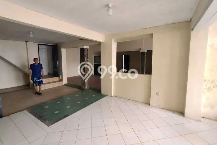 FOR RENT! Ruko di Buah Batu Cocok untuk Bisnis 340m2 FOR RENT! Ruko di Buah Batu Cocok untuk Bisnis 340m2
