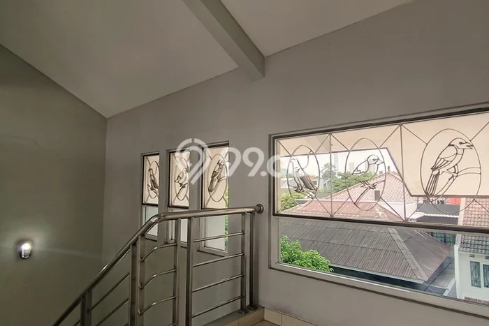 Kost untuk Dijual di Bintaro Punya 12 Kamar Kost untuk Dijual di Bintaro Punya 12 Kamar