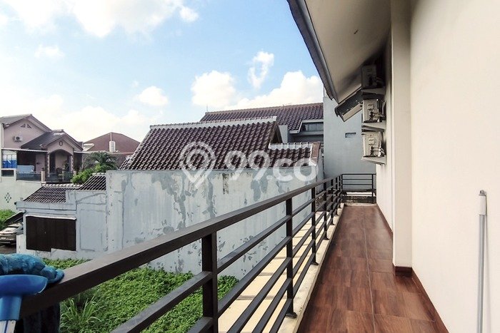 For Sale! Luxury House LT 240m2 Desain Modern di Lippo Karawaci For Sale! Luxury House LT 240m2 Desain Modern di Lippo Karawaci