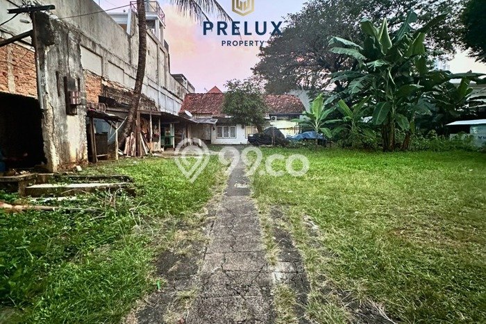 Tanah Kavling di Menteng Dijual dengan Luas 996m2 Tanah Kavling di Menteng Dijual dengan Luas 996m2