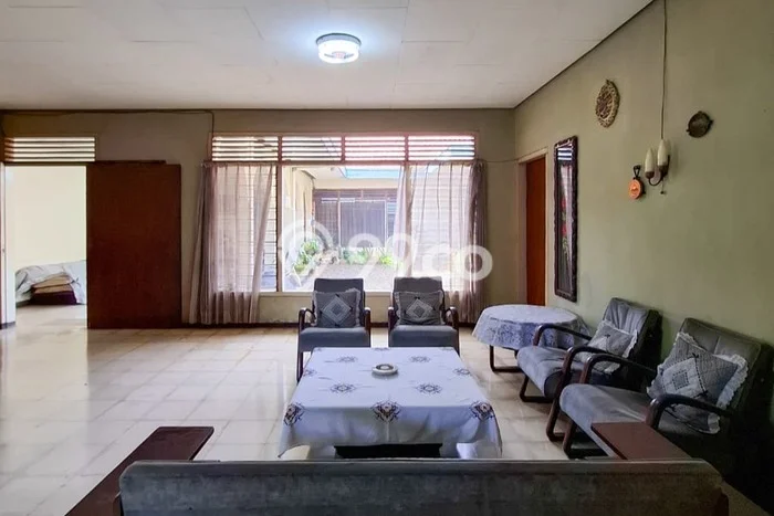 Ready to Use! Premium House LT 937m2 Desain Elegan di Pondok Pinang Ready to Use! Premium House LT 937m2 Desain Elegan di Pondok Pinang