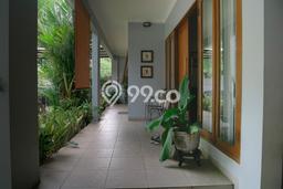 Rumah Elit LB 348m2 Siap Pakai Desain Elegan di Pejaten, Jakarta Selatan Rumah Elit LB 348m2 Siap Pakai Desain Elegan di Pejaten, Jakarta Selatan