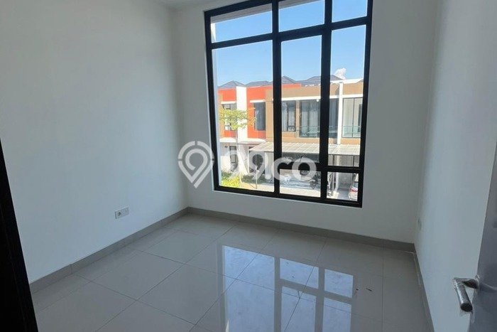 SPECIAL LISTING! Rumah area , 3 KM, Akses Fasilitas, LT 100m2m² Bangunan 127m2m² SPECIAL LISTING! Rumah area , 3 KM, Akses Fasilitas, LT 100m2m² Bangunan 127m2m²