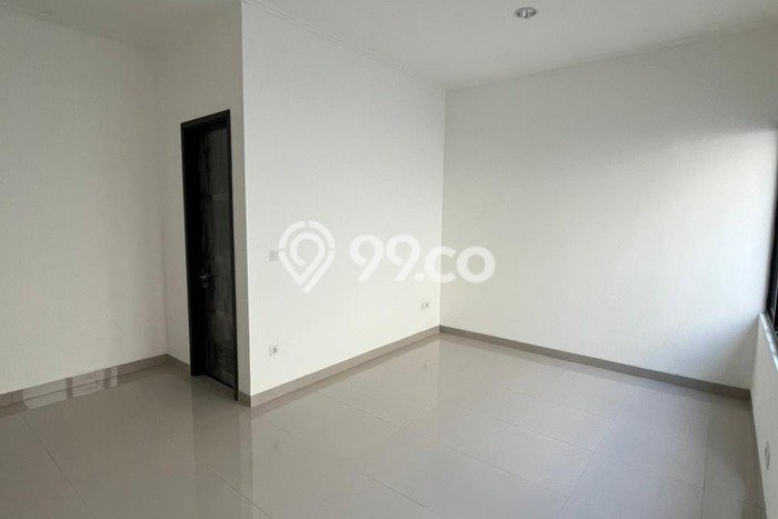 RARE UNIT! Rumah kawasan , 3 KM, Pemandangan Indah, Luas 120m2m² Bangunan 146m2m² RARE UNIT! Rumah kawasan , 3 KM, Pemandangan Indah, Luas 120m2m² Bangunan 146m2m²