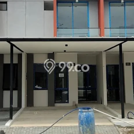 Disewakan! Rumah 2 Kamar Tidur &
2 Kamar Mandi di Pantai Indah Kapuk 2, Jakarta Utara Disewakan! Rumah 2 Kamar Tidur &
2 Kamar Mandi di Pantai Indah Kapuk 2, Jakarta Utara