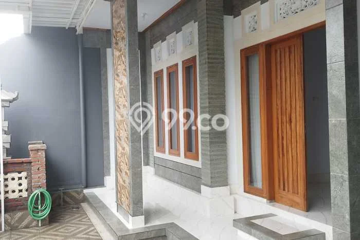 Rumah Modern 2 Kamar LT 114m2 di Ubung Rumah Modern 2 Kamar LT 114m2 di Ubung