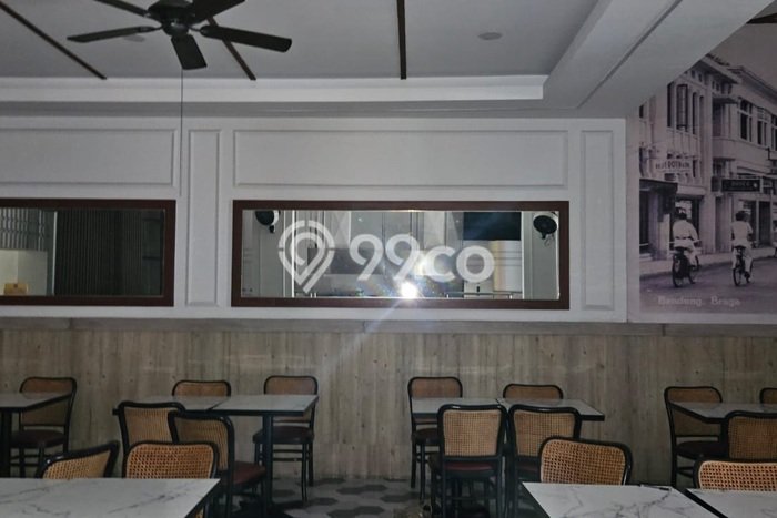 Disewakan Ruko di Kawasan Ramai Pasir Kaliki Luas 360m2 Disewakan Ruko di Kawasan Ramai Pasir Kaliki Luas 360m2