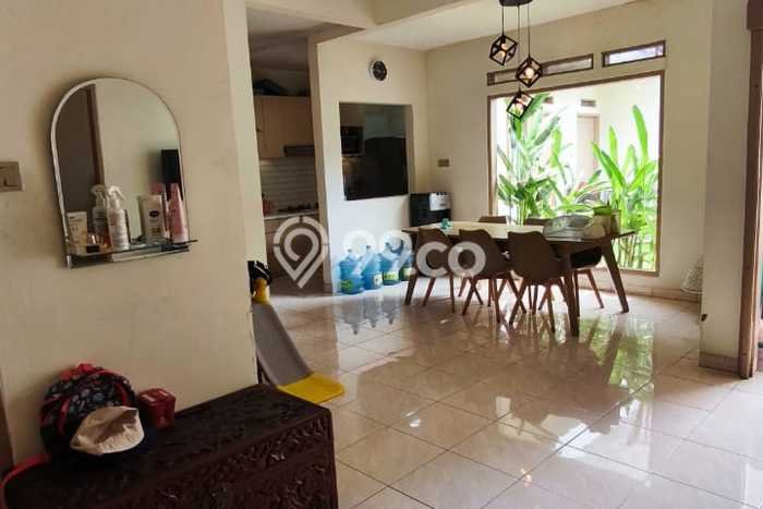 Jual Rumah Eksklusif 3 KT di Soekarno Hatta, Bandung Jual Rumah Eksklusif 3 KT di Soekarno Hatta, Bandung
