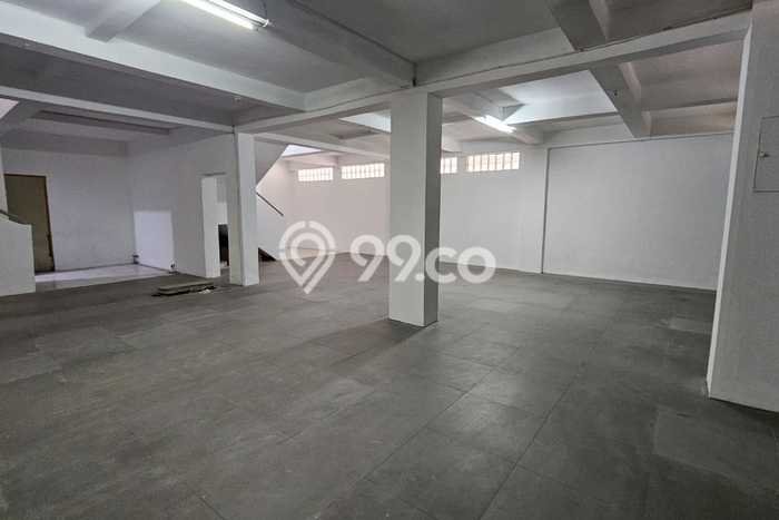 Unit Ruko Tersedia di Pajajaran Spesifikasi LB 250m2 Unit Ruko Tersedia di Pajajaran Spesifikasi LB 250m2