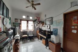 Rumah Elit Modern Tanpa Renovasi di Setra Duta Bandung Rumah Elit Modern Tanpa Renovasi di Setra Duta Bandung