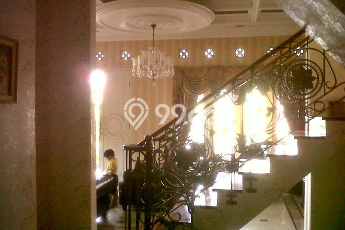 For Sale Rumah Mewah Exclusive di Pamulang, Tangerang Selatan For Sale Rumah Mewah Exclusive di Pamulang, Tangerang Selatan