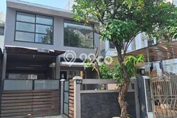 Rumah Mewah LB 75m2 Siap Huni Desain Elegan di Pantai Indah Kapuk, Jakarta Utara Rumah Mewah LB 75m2 Siap Huni Desain Elegan di Pantai Indah Kapuk, Jakarta Utara