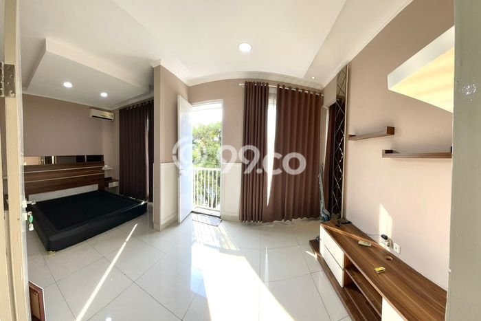 For Sale! Premium House LT 135m2 Desain Elegan di Graha Raya For Sale! Premium House LT 135m2 Desain Elegan di Graha Raya