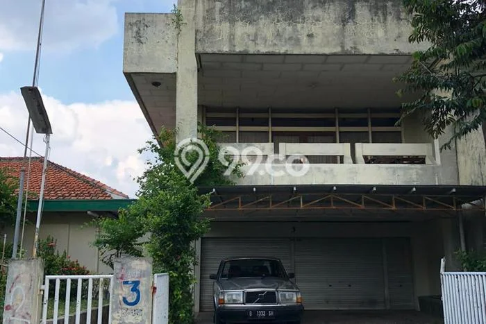 For Sale! Premium House LT 937m2 Desain Elegan di Pondok Pinang For Sale! Premium House LT 937m2 Desain Elegan di Pondok Pinang