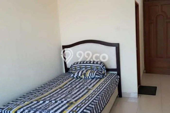 Dijual Segera Rumah Kost di Slipi, Jakarta Barat 10 Kamar Dijual Segera Rumah Kost di Slipi, Jakarta Barat 10 Kamar