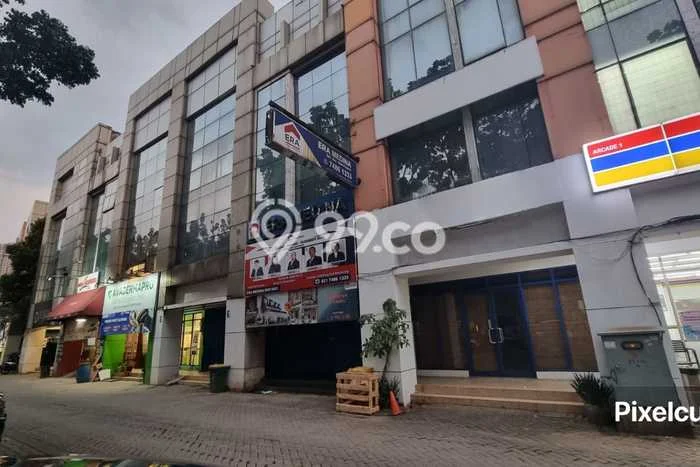 Ruko Dijual di Prime Area Tangerang Selatan Luas 288m2 Ruko Dijual di Prime Area Tangerang Selatan Luas 288m2