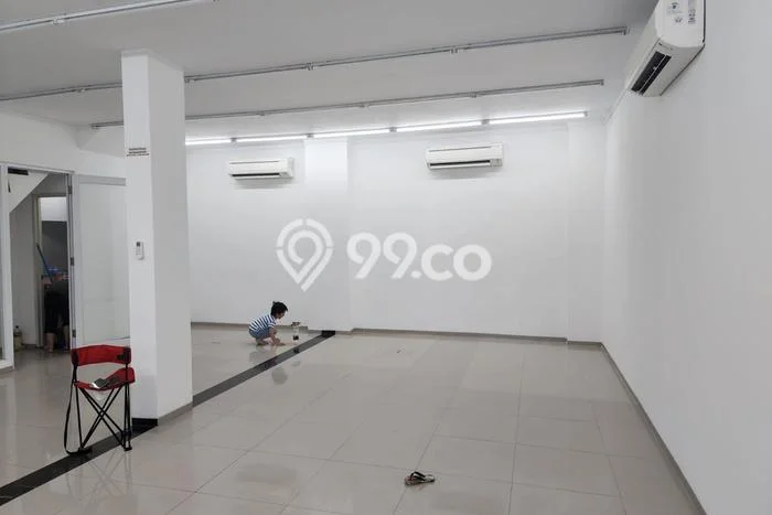 Untuk Dijual! Ruko di Graha Raya Tangerang Selatan LT 94m2 / LB 196m2 Kawasan Strategis Untuk Dijual! Ruko di Graha Raya Tangerang Selatan LT 94m2 / LB 196m2 Kawasan Strategis