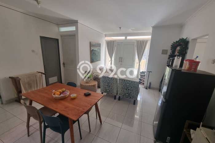 Dijual Rumah Eksklusif 3 KT di Sektor 9-Bintaro, Tangerang Selatan Dijual Rumah Eksklusif 3 KT di Sektor 9-Bintaro, Tangerang Selatan