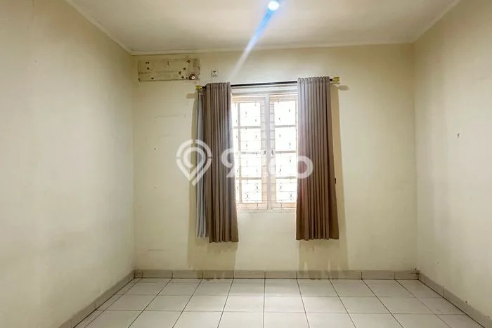 For Sale Hunian Rumah Nyaman 3 Kamar di BSD City, Tangerang For Sale Hunian Rumah Nyaman 3 Kamar di BSD City, Tangerang