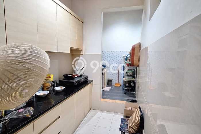 Rumah Minimalis 3 Kamar LT 160m2 di Harapan Indah Rumah Minimalis 3 Kamar LT 160m2 di Harapan Indah