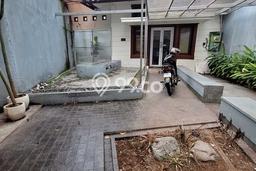 LOKASI PREMIUM! Komersial Kawasan Bandung Wetan, Luas 180m², Area Niaga LOKASI PREMIUM! Komersial Kawasan Bandung Wetan, Luas 180m², Area Niaga