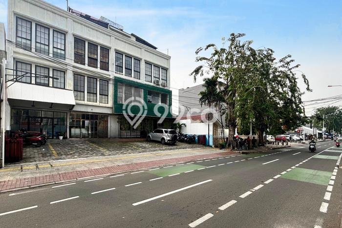 Ruko For Sale di Kawasan Tebet, Jakarta Selatan Harga Kompetitif Ruko For Sale di Kawasan Tebet, Jakarta Selatan Harga Kompetitif