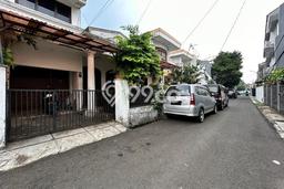 Dijual Rumah Premium dengan Fasilitas Sekitar Komplit di Tebet, Jakarta Selatan Dijual Rumah Premium dengan Fasilitas Sekitar Komplit di Tebet, Jakarta Selatan