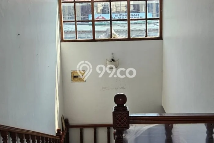 Siap Huni Rumah Mewah 4 Kamar di Matraman Dekat ke Mana Pun Siap Huni Rumah Mewah 4 Kamar di Matraman Dekat ke Mana Pun