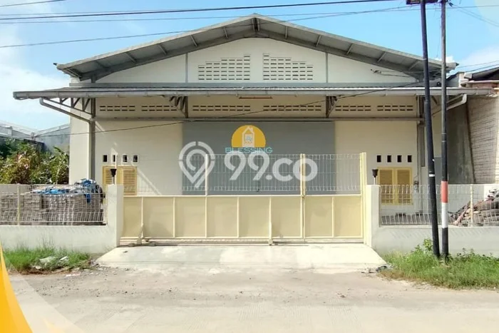 Unit Gudang Dijual di Genuk Semarang 400m2 Unit Gudang Dijual di Genuk Semarang 400m2
