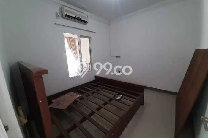Rumah Strategis Modern Lb 148m2 di Semarang Barat, Semarang Rumah Strategis Modern Lb 148m2 di Semarang Barat, Semarang