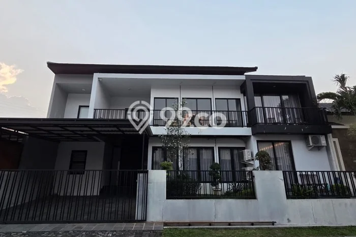 Rumah sewa siap huni 4 KT di Candi Golf, Semarang Rumah sewa siap huni 4 KT di Candi Golf, Semarang