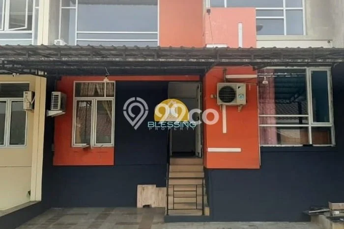 Rumah Strategis Modern Lb 148m2 di Semarang Barat, Semarang Rumah Strategis Modern Lb 148m2 di Semarang Barat, Semarang