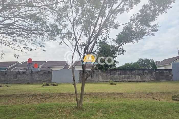 Tanah di Semarang Barat, Semarang Luas 200m2 Dijual Segera Tanah di Semarang Barat, Semarang Luas 200m2 Dijual Segera