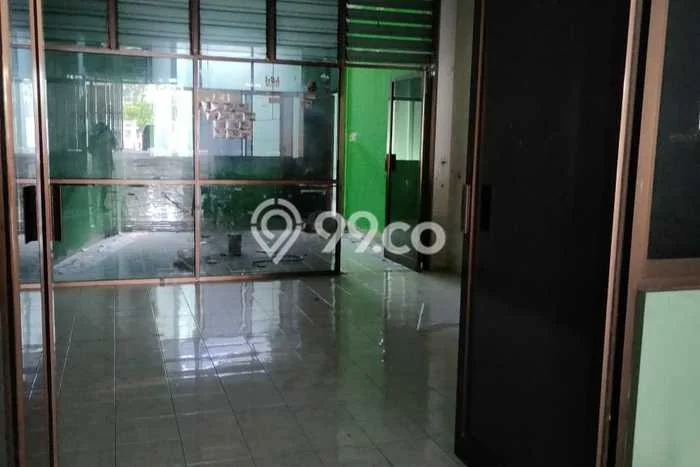 Komersial Dijual di Gayamsari Semarang dengan Luas Bangunan 700m2 Komersial Dijual di Gayamsari Semarang dengan Luas Bangunan 700m2