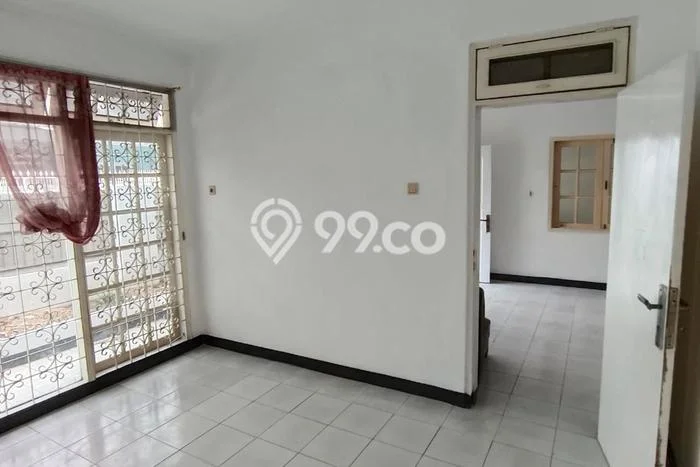 Rumah sewa siap huni 3 Kamar Tidur di Tomang, Jakarta Barat Rumah sewa siap huni 3 Kamar Tidur di Tomang, Jakarta Barat