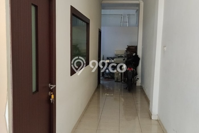 Ruko Dijual di Jakarta Pusat LT 75m2 & LB 200m2 Lokasi Terbaik! Ruko Dijual di Jakarta Pusat LT 75m2 & LB 200m2 Lokasi Terbaik!