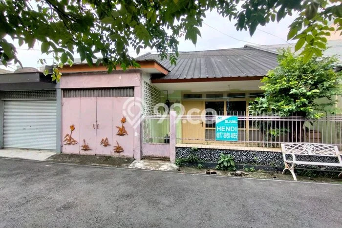 Rumah Luxury Modern Tanpa Renovasi di Slipi Jakarta Barat Rumah Luxury Modern Tanpa Renovasi di Slipi Jakarta Barat