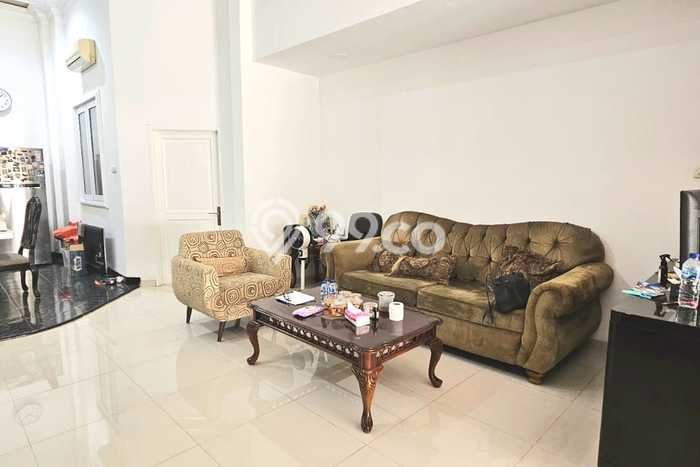 Jual Rumah Mewah Megah Dengan View Cantik di Taman Surya, Jakarta Barat Jual Rumah Mewah Megah Dengan View Cantik di Taman Surya, Jakarta Barat