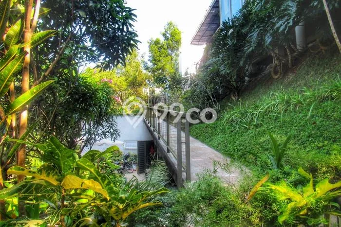 HARGA TERBAIK! Vila di , Luas 650m2m², Area Strategis HARGA TERBAIK! Vila di , Luas 650m2m², Area Strategis