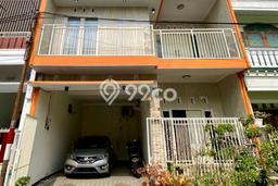 Jual Rumah Bagus Siap Huni LB 164m2 di Lowokwaru, Malang Jual Rumah Bagus Siap Huni LB 164m2 di Lowokwaru, Malang