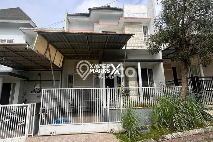Kos-kosan Dijual di Lowokwaru, Malang, 5 KT, 2 KM, Bangunan 99m2 Kos-kosan Dijual di Lowokwaru, Malang, 5 KT, 2 KM, Bangunan 99m2