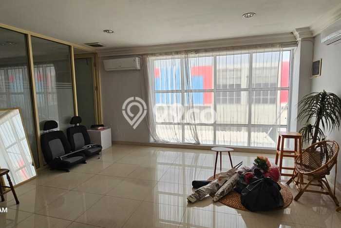 Gudang Bagus Dijual LB 405m2 Lokasi Strategis Jakarta Barat Area Cocok untuk Bisnis Gudang Bagus Dijual LB 405m2 Lokasi Strategis Jakarta Barat Area Cocok untuk Bisnis
