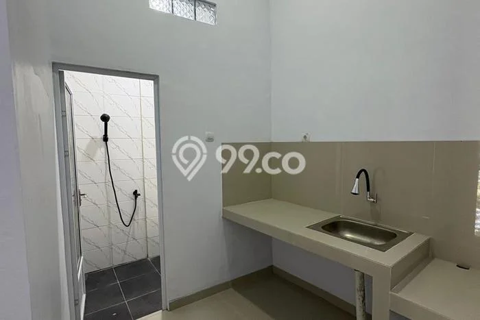 Ruko Bagus LT 80m2 LB 96m2 Dijual di Gunung Pati Semarang Ruko Bagus LT 80m2 LB 96m2 Dijual di Gunung Pati Semarang
