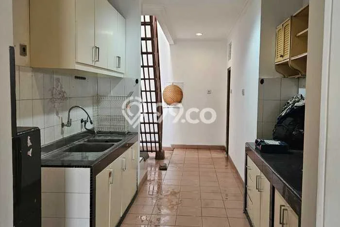 Disewakan segera hunian minimalis strategis 5 Kamar di Kelapa Gading, Jakarta Utara Disewakan segera hunian minimalis strategis 5 Kamar di Kelapa Gading, Jakarta Utara