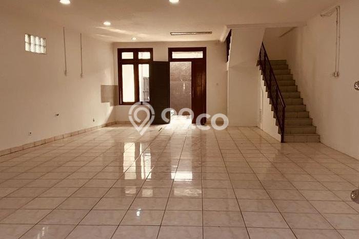 Ruko untuk Disewa di Pusat Tangerang Selatan Luas Bangunan 189m2 Ruko untuk Disewa di Pusat Tangerang Selatan Luas Bangunan 189m2