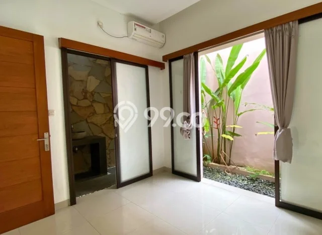 Rumah sewa siap pakai 3 Kamar Tidur di Bintaro, Tangerang Selatan Rumah sewa siap pakai 3 Kamar Tidur di Bintaro, Tangerang Selatan