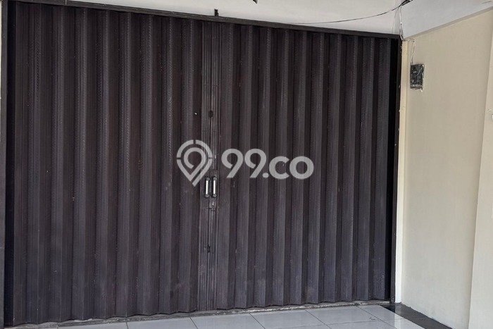 Unit Ruko Disewakan di Bintaro di Area Ramai & Strategis Unit Ruko Disewakan di Bintaro di Area Ramai & Strategis