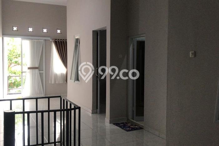 Dijual Rumah 6 Kamar Lokasi Ideal Nyaman dan Strategis di Semarang Timur Dijual Rumah 6 Kamar Lokasi Ideal Nyaman dan Strategis di Semarang Timur