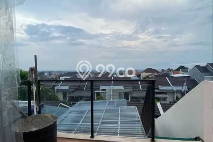 Rumah Strategis di Parongpong, Akses ke Parongpong, Bandung, Bandung - LT 124m² Rumah Strategis di Parongpong, Akses ke Parongpong, Bandung, Bandung - LT 124m²
